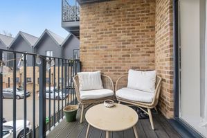 Photo 18- click for photo gallery